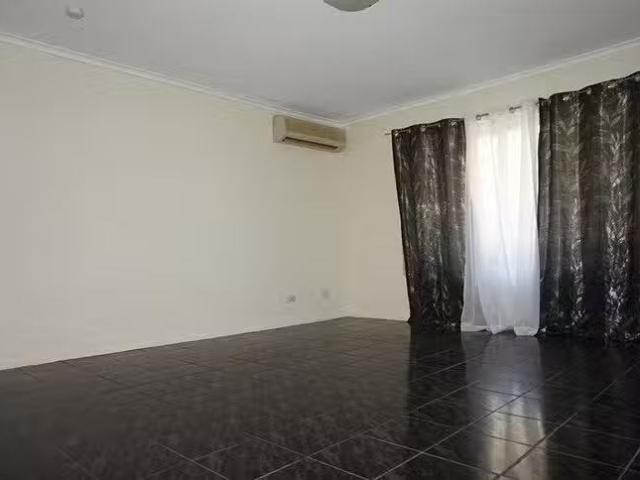 Cheap 3 Elm Avenue, Woodridge, QLD 4114