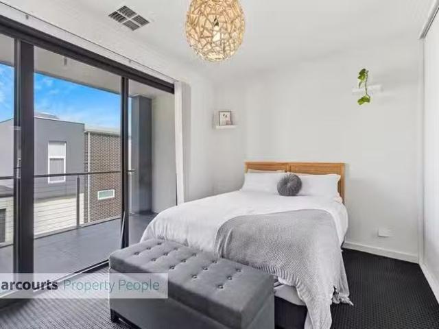 Unique 3 Fidge Lane, Lightsview, SA 5085