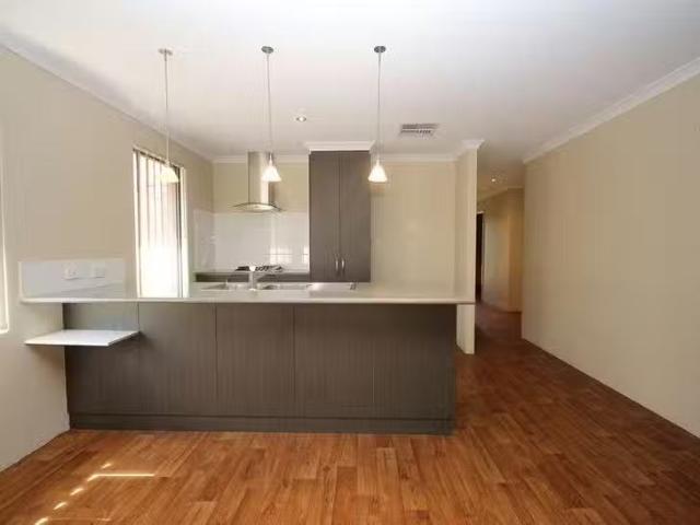 Rental! 3 Kooya Way, Wattle Grove, WA 6107