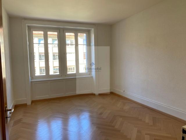For rent, 3 rooms, Jardinière 131, La Chaux de Fonds