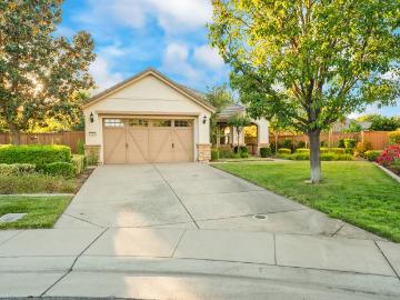 FOR RENT: 3BD/2BA Single Story Home in 55+ Community