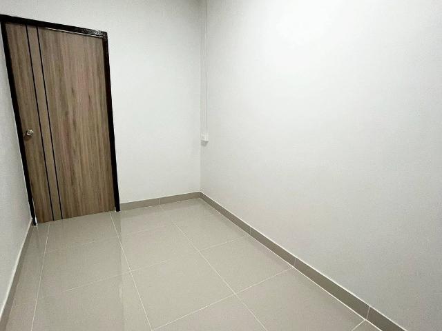FOR RENT ทาวน์โฮม 2 ชั้น หมู่บ้านคลองจั่นวิลล่า 1 นวมินทร์ 32 3 ห้องนอน 2 ห้องน้ำ บ้านสภาพดี ฟังก์ชันครบ เฟอร์ + เครื่องใช้ไฟฟ้าพร้อม