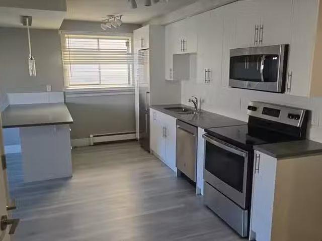 Cheap Unit Fairfield Manor