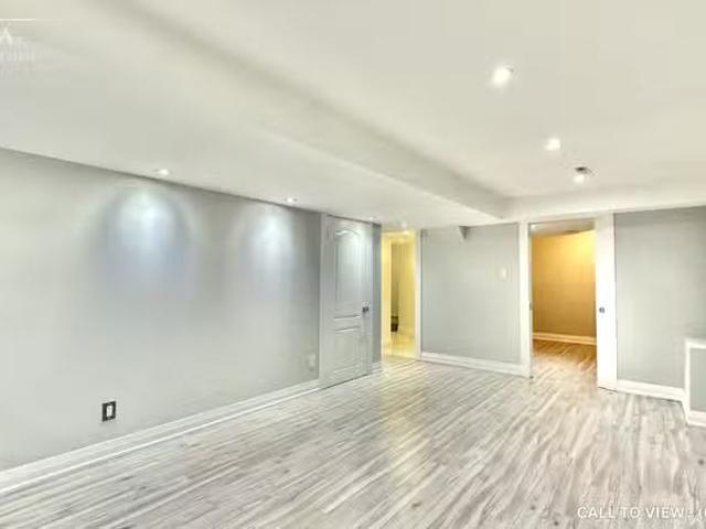 For Rent! Unit 2 Styles Crescent, Ajax, Ontario L1Z 1S4