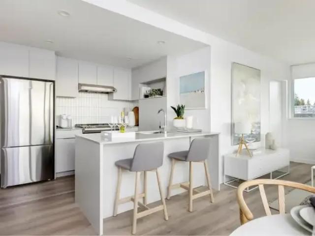For Rent Apartment Coquitlam BC DS98532664