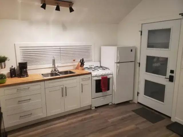 For Rent Apartment Calgary AB DS104991535