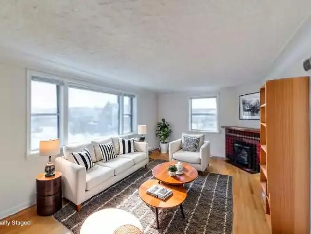 For Rent Apartment Calgary AB DS105525489