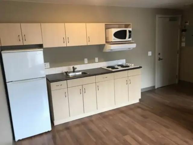 For Rent Apartment Edmonton AB DS98097715
