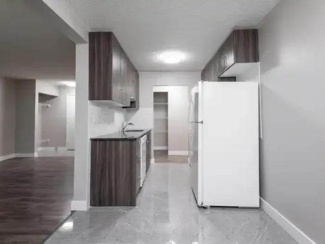 For Rent Apartment Edmonton AB DS105281054