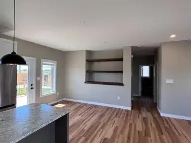 For Rent Apartment Fort Macleod AB DS103215908