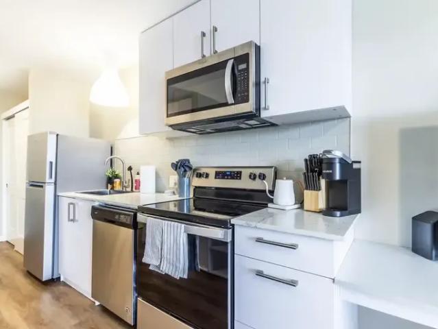 For Rent Apartment Kitchener ON DS96589012