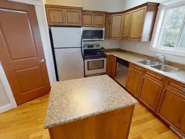 For Rent Apartment Hinton AB DS105704290
