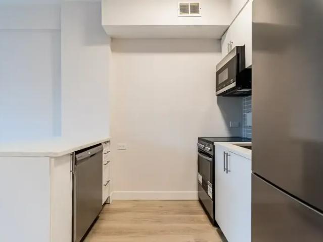 For Rent Apartment Montreal QC DS92350508