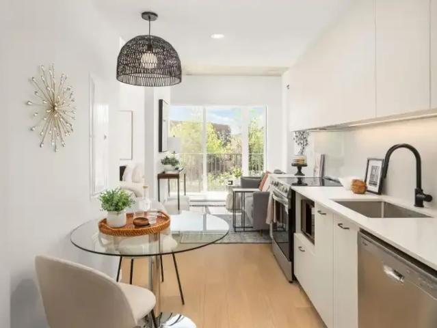 For Rent Apartment Montreal QC DS105715602