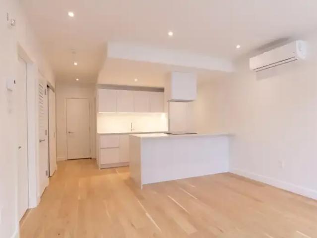 For Rent Apartment Montreal QC DS105149751