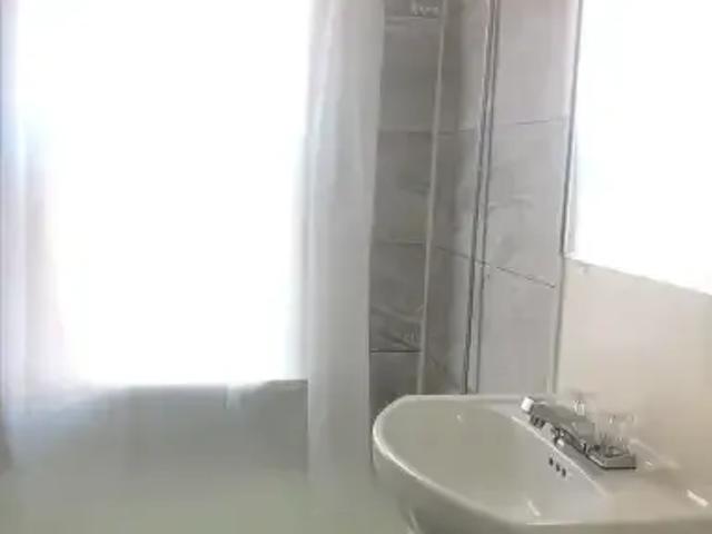 For Rent Apartment Regina SK DS103354689
