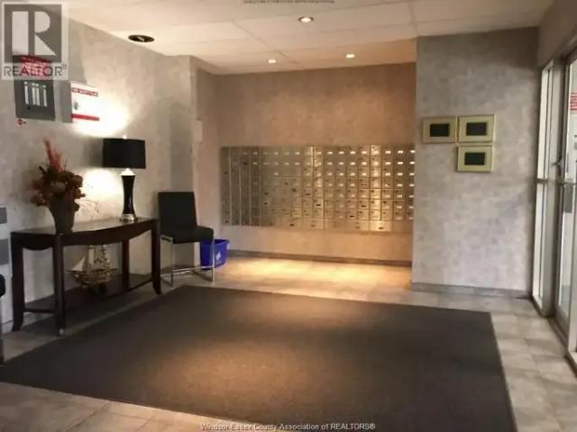 For Rent Apartment Windsor ON DS104470871
