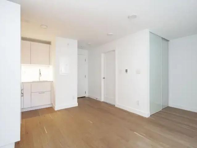 For Rent Apartment Toronto ON DS104400999