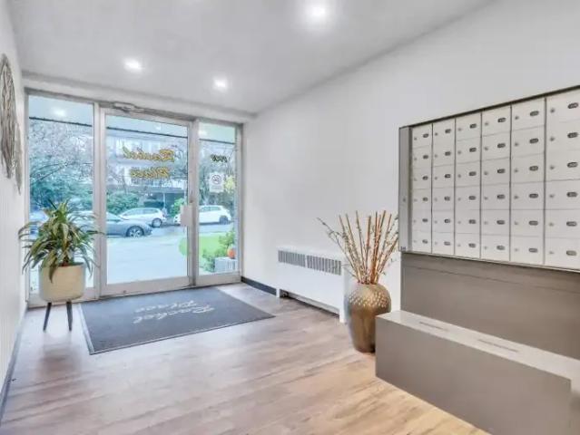 For Rent Apartment Vancouver BC DS105525786