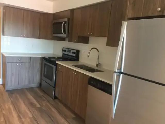 For Rent Apartment Vancouver BC DS101687090