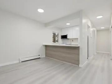 For Rent Apartment Vancouver BC DS99824583