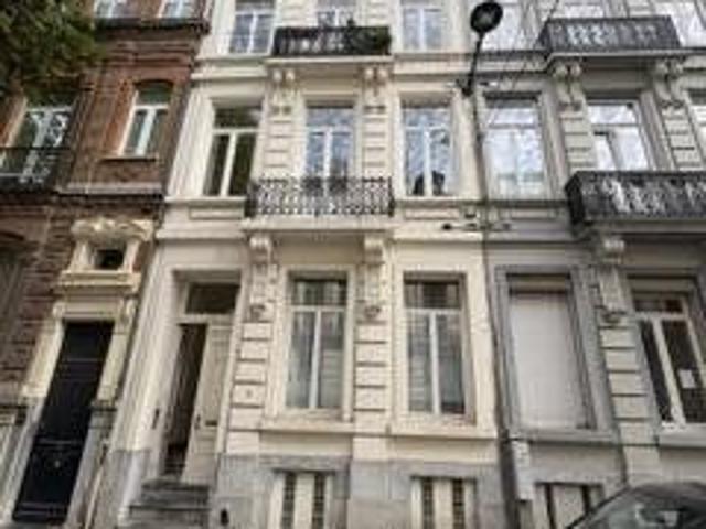 For rent – Bright 2 bedroom apartment, European Quarter