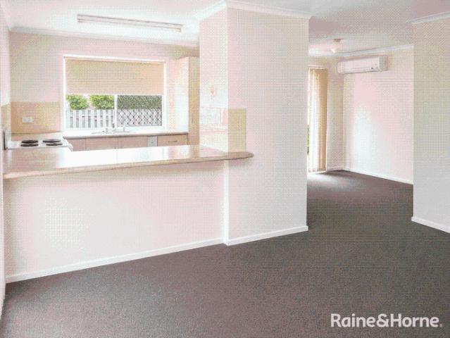 FOR RENT | Family Living in a Quiet Cul de Sac