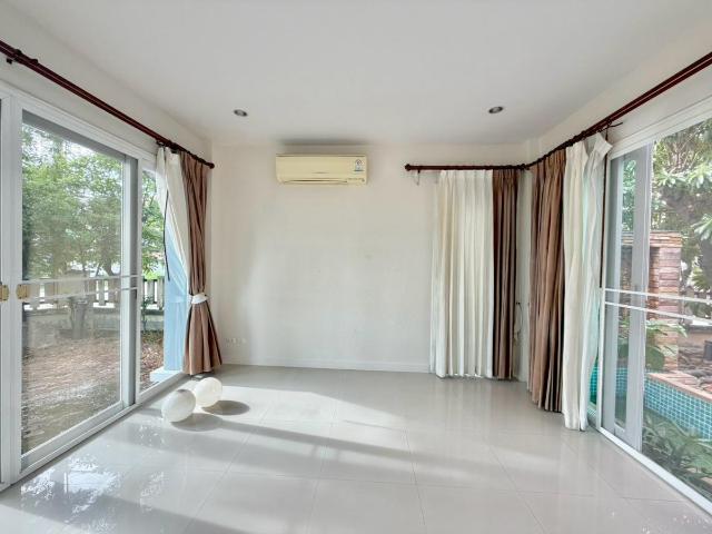 For Rent: หมู่บ้าน คาซาลูน่า บ้านใกล้ชายหาด 3 ห้องนอน 3 ห้องน้ำ: พร้อมเข้าอยู่ มีชายหาดส่วนตัว