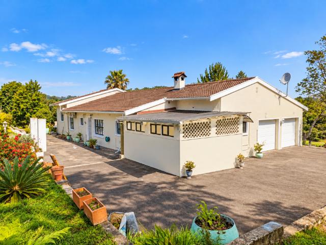FOR RENT | Hillcrest | 5 Bedroom House