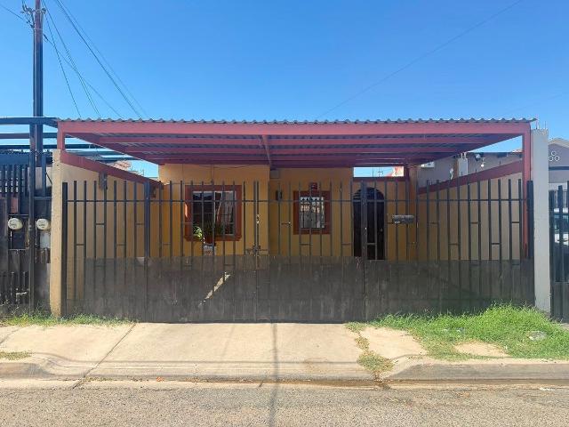 For rent house in Villas del Rey Mexicali, B.C. !