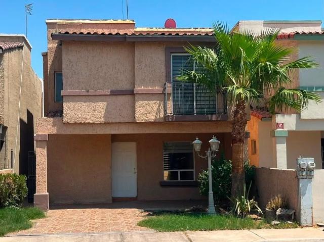 For rent house in Bosques Del Sol Mexicali, B.C. !