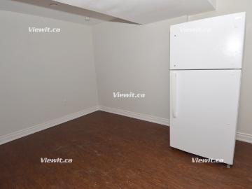 Apartment for rent in Peel, Ontario - Garden