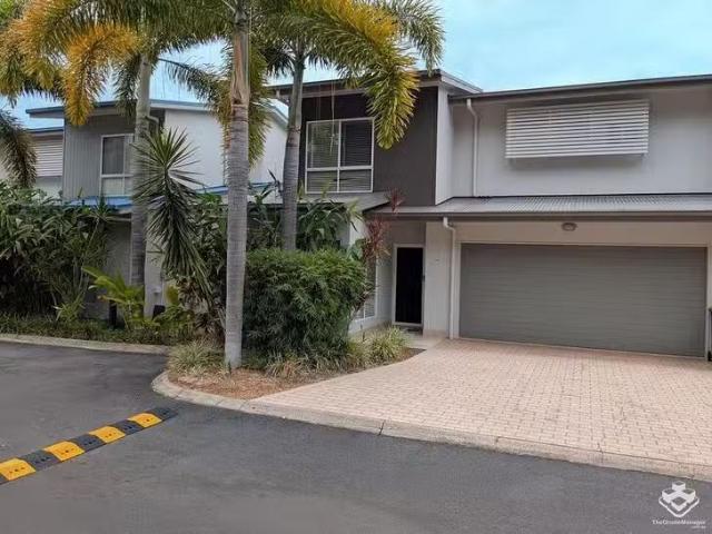 Just in! ID:21142374/71 Elizabeth Street, Urangan, QLD 4655