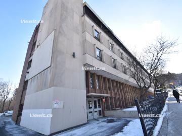 Hamilton, Ontario, Ontario - Air conditioning