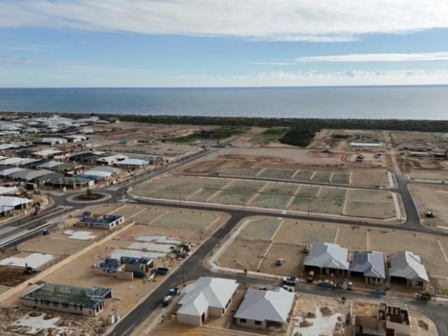 For Rent Land MADORA BAY WA DS104950408