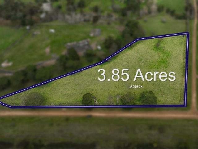 For Rent Land Riddells Creek VIC DS105819804