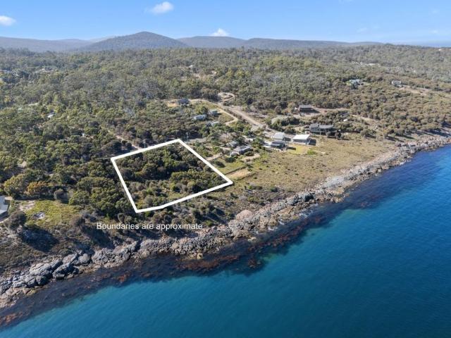 For Rent Land WHITE BEACH TAS DS104952387