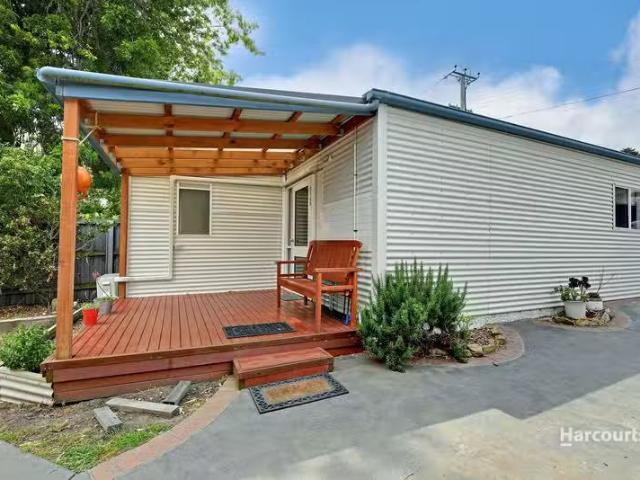 Nice LINDISFARNE, TAS 7015 Unit for Rent