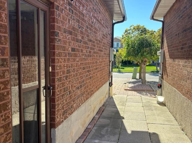 For rent: Martin Grove Highway Vaughan, Bach Viewit |243204