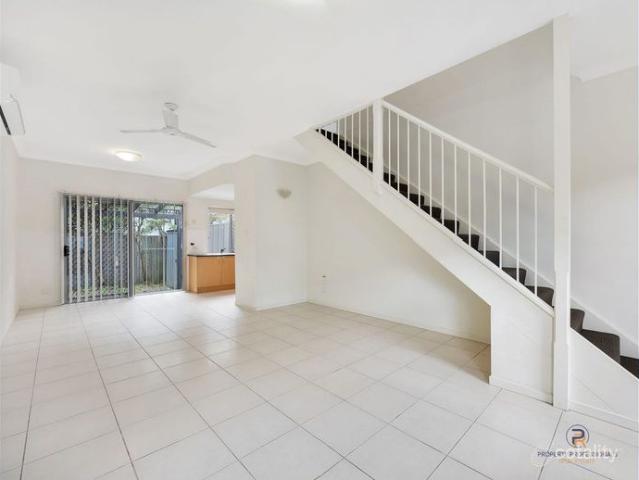 FOR RENT | Modern 3 Bedroom Townhouse with Resort Style Facilities
