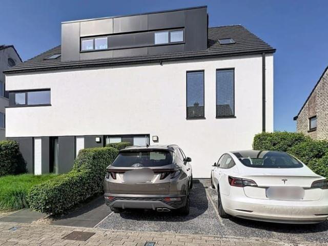 For rent: modern semi detached apartment in Beigem