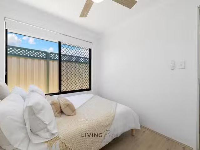 Nice ROOM 3 Burkett Terrace, Bertram, WA 6167
