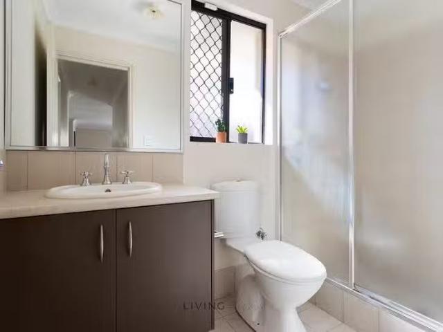 Unique ROOM 6 Manning Road, Wilson, WA 6107
