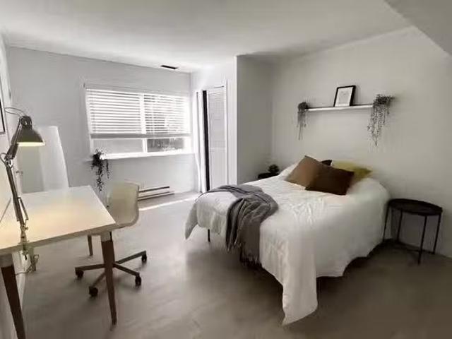 For Rent! Roble Room 1 Bed 1 Bath