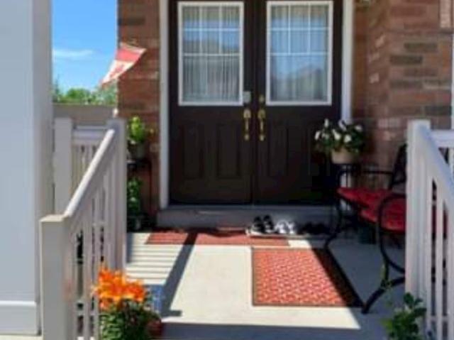 For rent: Sandalwood / Hwy 410 Brampton, 3+ bdrm Viewit |243517