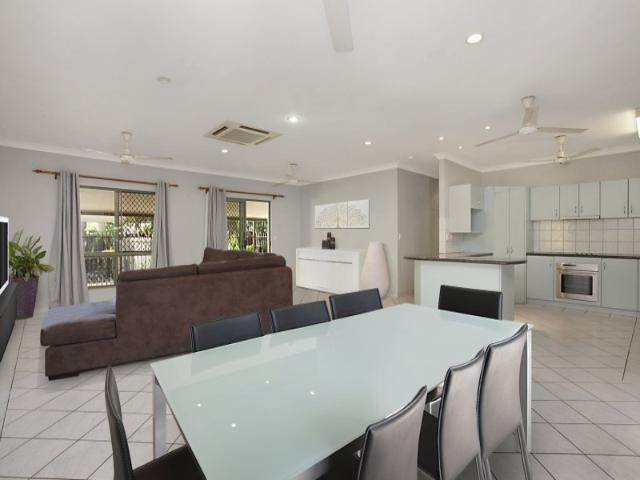 For Rent Spacious 4 Bedroom Home with Pool in Rosebery