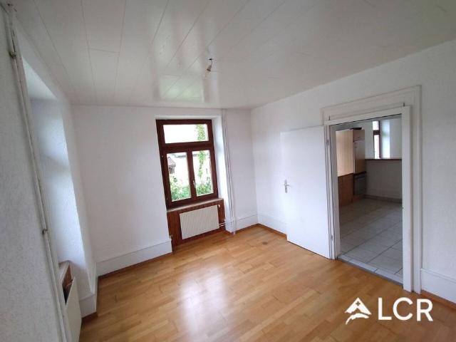 For rent Spacious 4.5 room apartment in Courfaivre