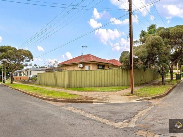 For Rent: Spacious Family Home Prime Para Hills Location