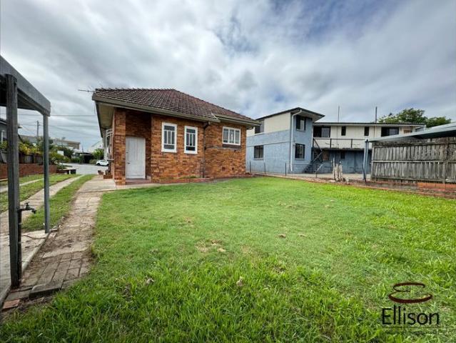 FOR RENT SPACIOUS INNER CITY HOME IN A PRIME PADDINGTON LOCATION