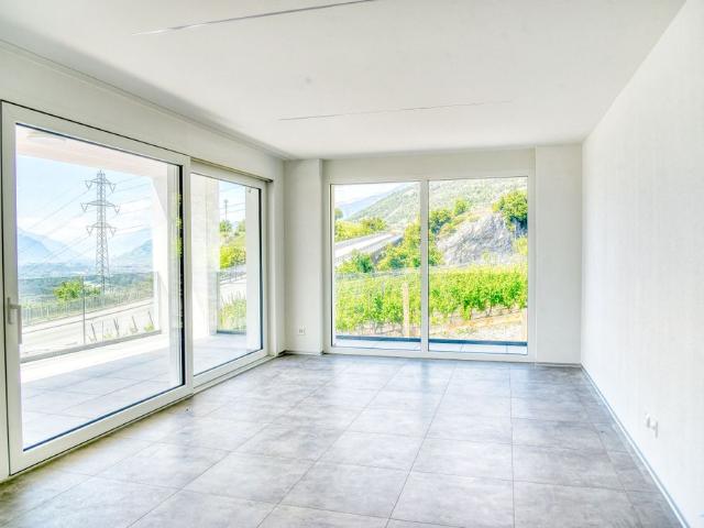 FOR RENT Splendid new 3½ room apartment in the heart of the vineyards